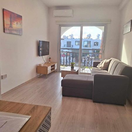 Charming Holiday Retreat Kato Paphos Apt 400M To The Beach Экстерьер фото
