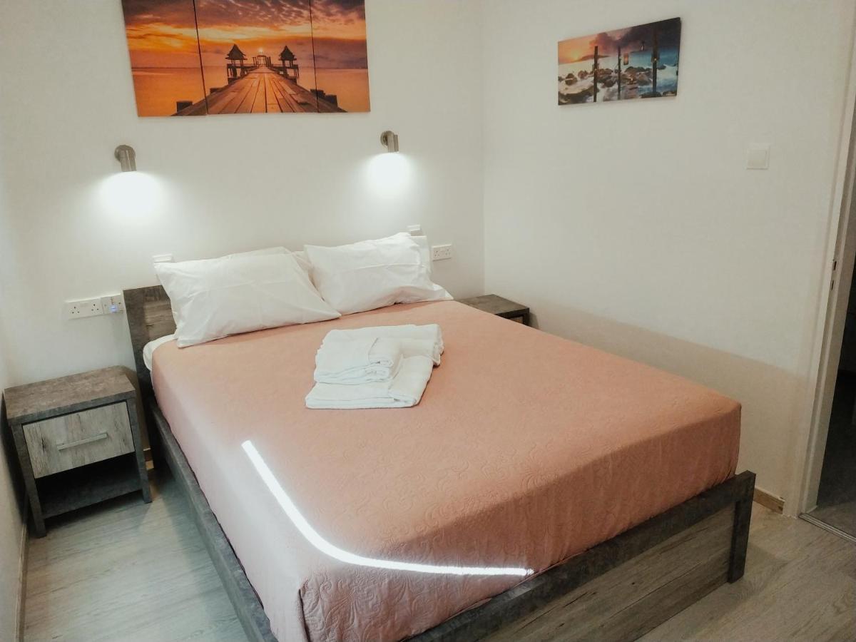 Charming Holiday Retreat Kato Paphos Apt 400M To The Beach Экстерьер фото