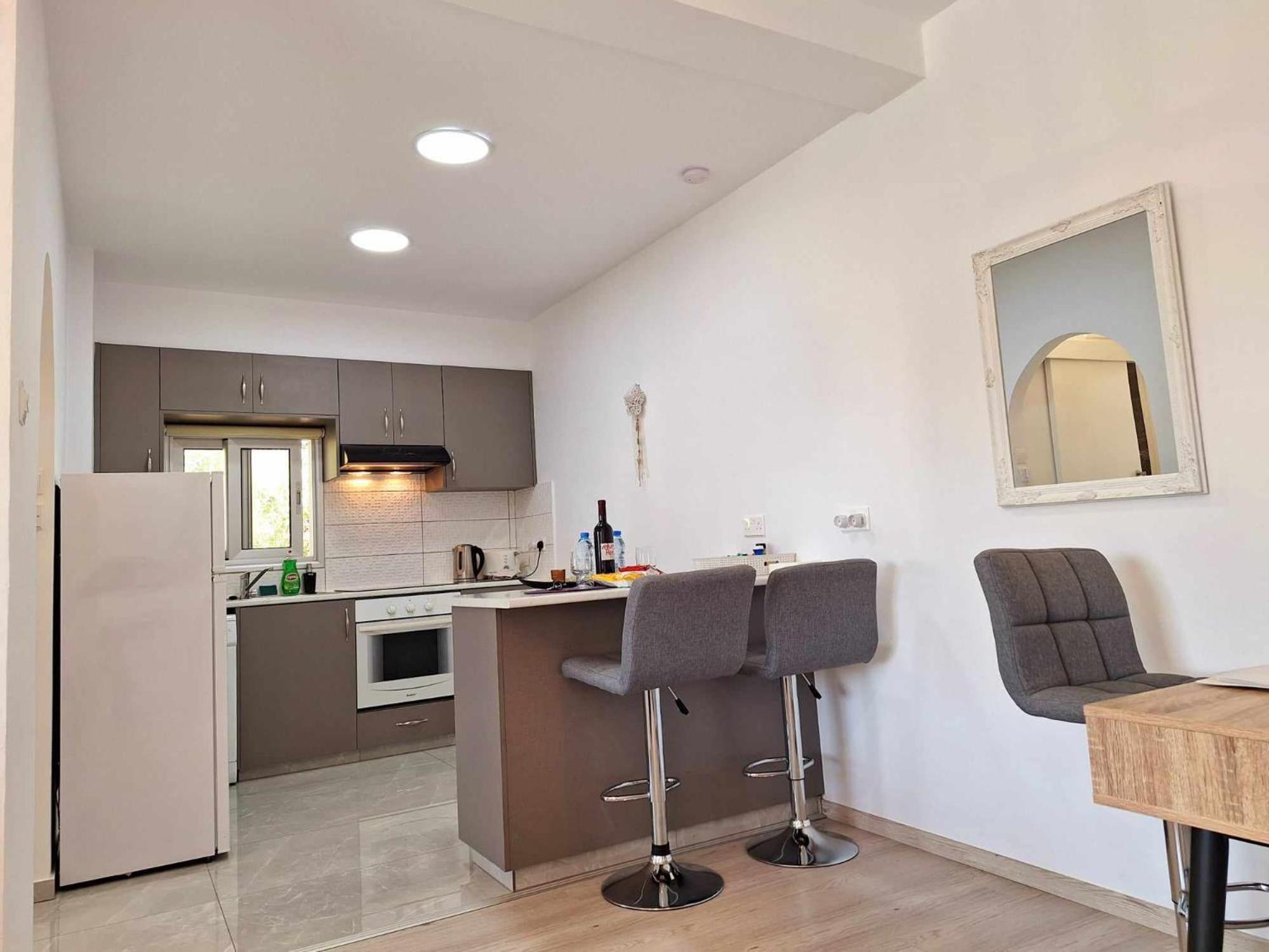 Charming Holiday Retreat Kato Paphos Apt 400M To The Beach Экстерьер фото