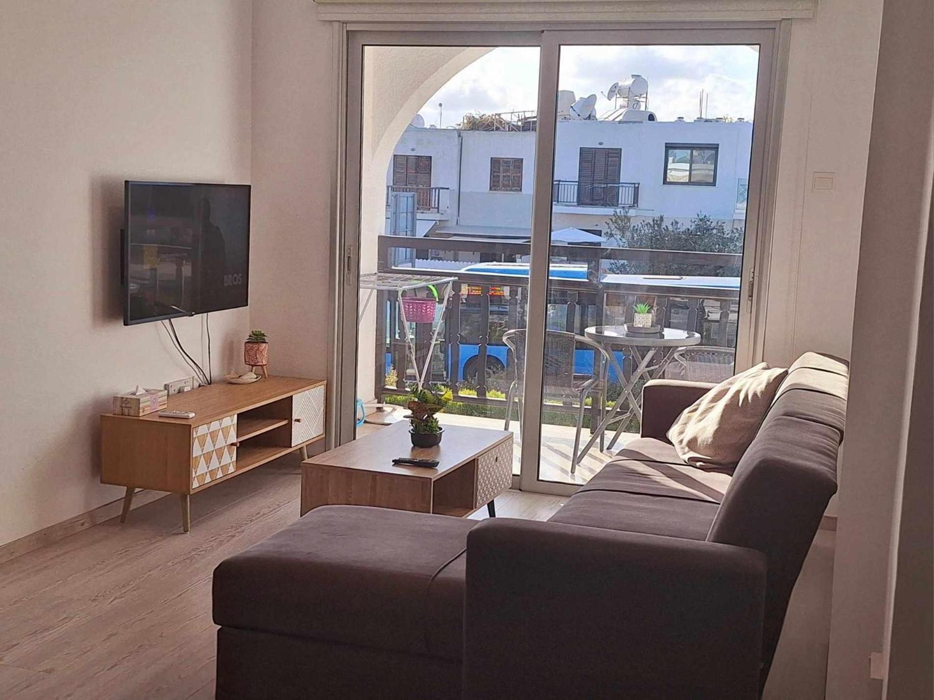 Charming Holiday Retreat Kato Paphos Apt 400M To The Beach Экстерьер фото